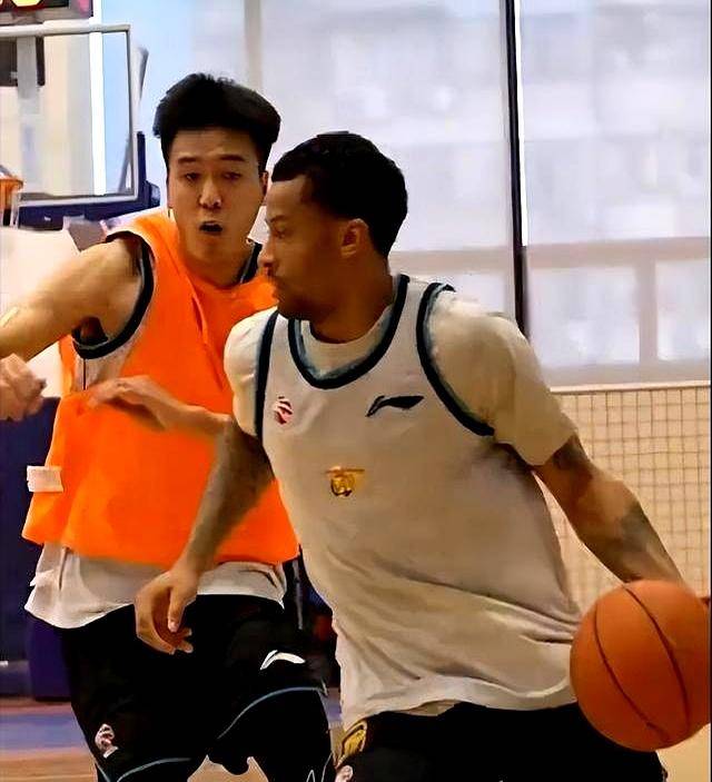 开云体育官网-包含湖北队遭遇瓶颈，主力球员伤愈，备战调整的词条