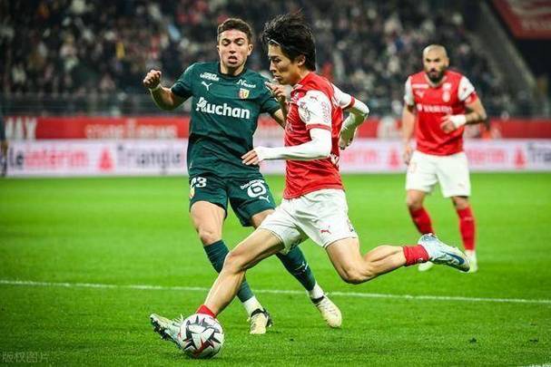 包含卡昂战平兰斯,法甲中下游球队对决激烈的词条 包含卡昂战平兰斯,法甲中下游球队对决激烈的词条