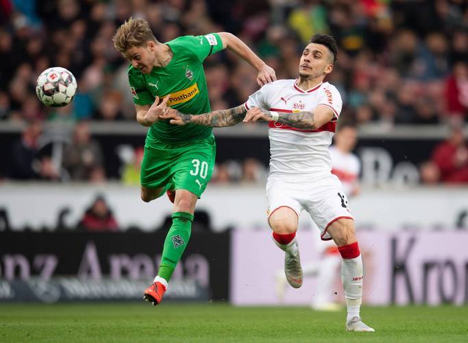 开云下载-弗赖堡年轻球员被誉为新一代足球天才