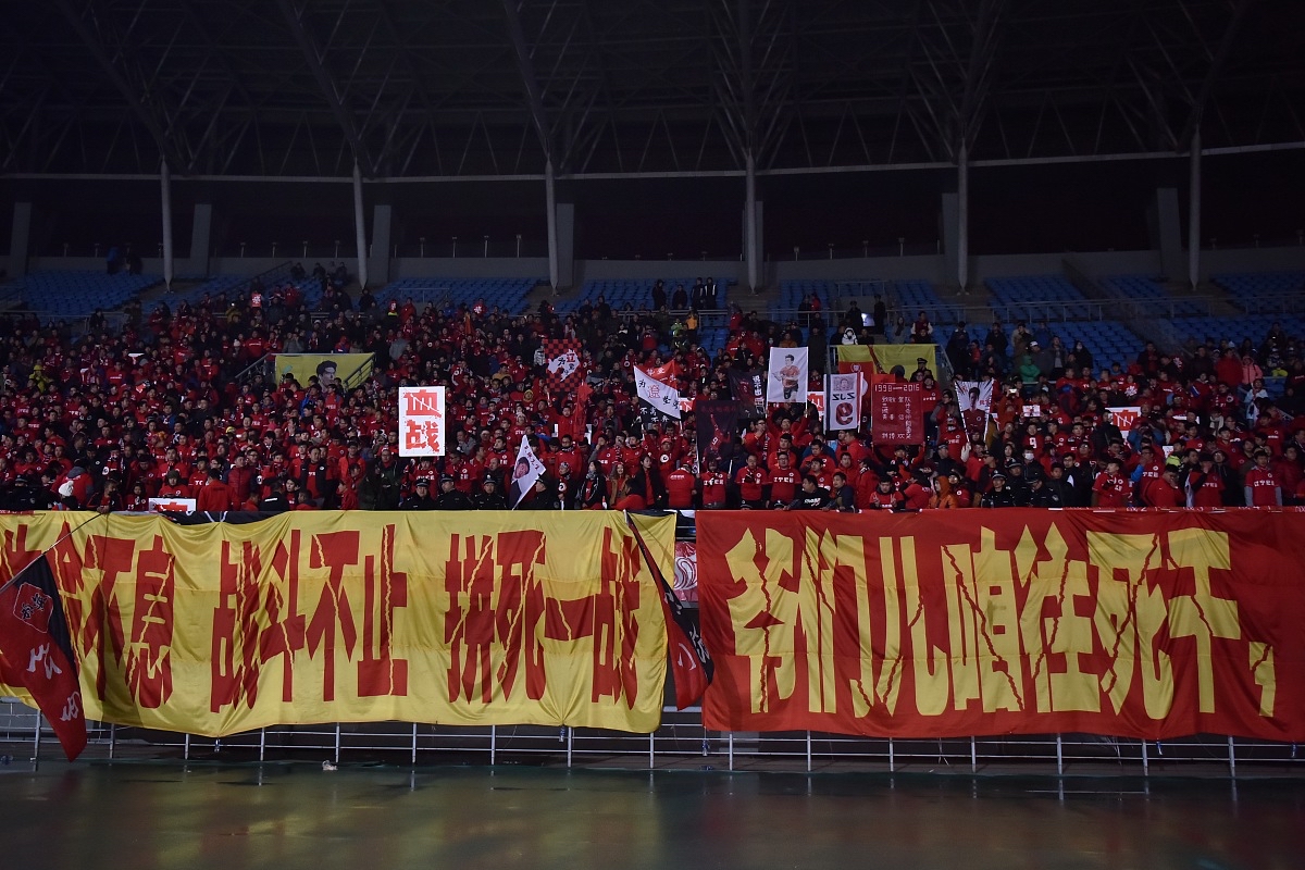 战胜强手的球队崭露头角,实力备受期待的简单介绍 战胜强手的球队崭露头角,实力备受期待的简单介绍