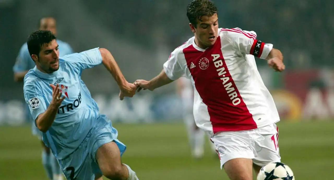 开云体育在线-关于阿贾克斯再胜一仗，跻身前列的信息