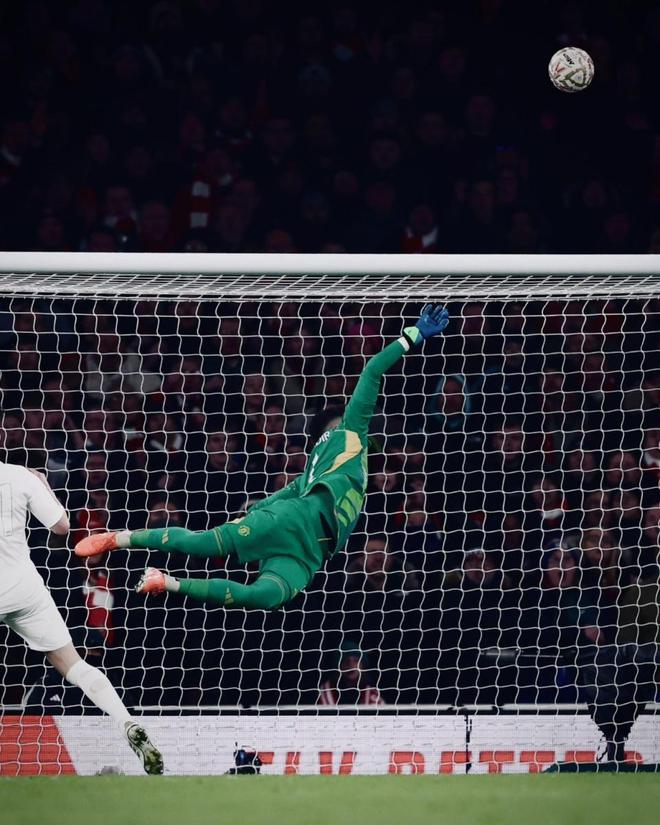 开云体育app-挪威女足门将神勇扑出点球，帮助球队获胜