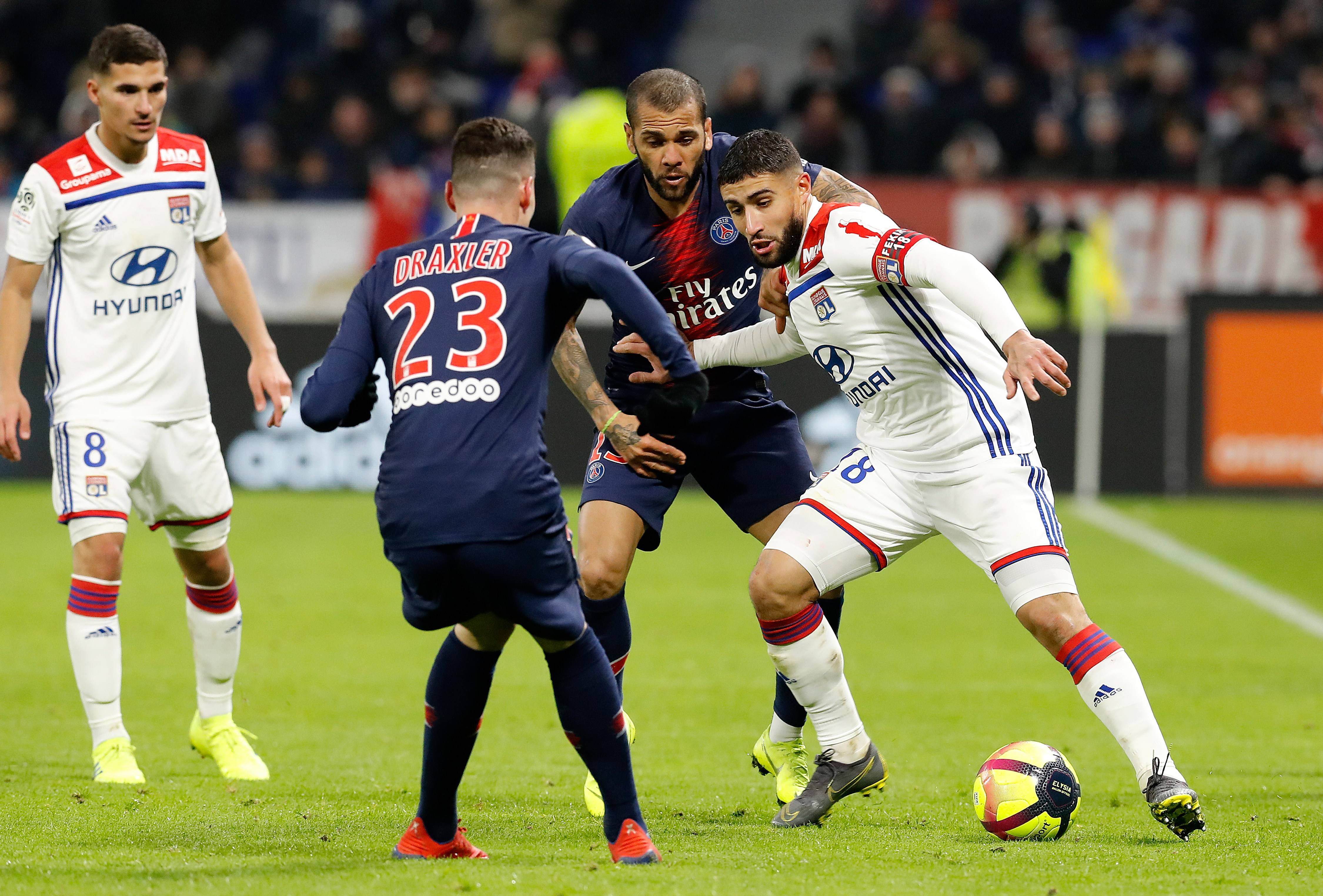 里昂客场不敌对手,遭遇法甲联赛两连败 里昂客场不敌对手,遭遇法甲联赛两连败