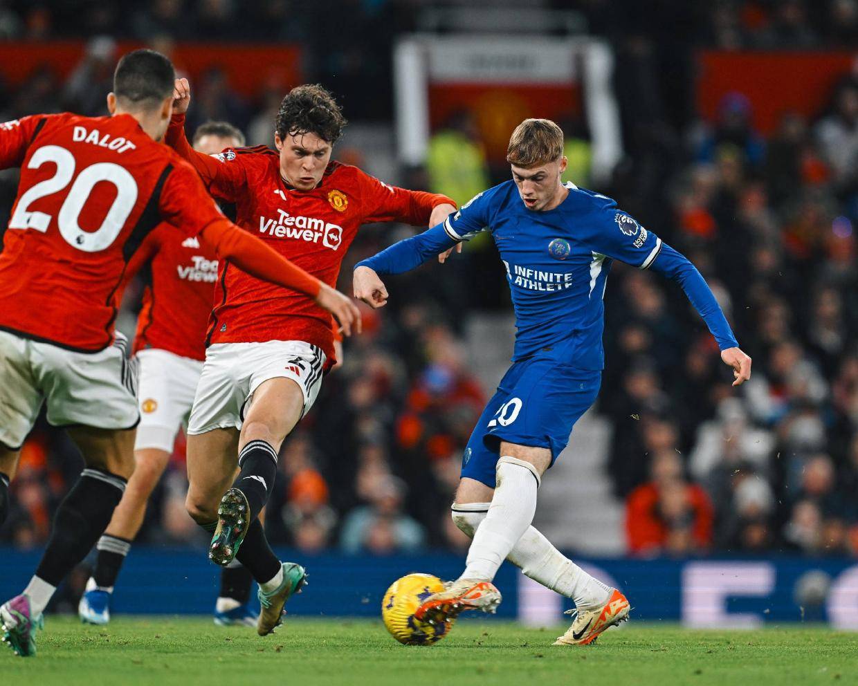 切尔西客场失利,主帅调整战术迎新挑战 切尔西客场失利,主帅调整战术迎新挑战