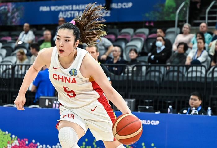 云南男篮战胜强敌,取得关键胜利 云南男篮战胜强敌,取得关键胜利