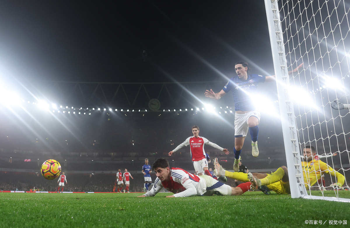 捷克足球队在激烈比赛中实现绝地反击,夺得胜利的简单介绍 捷克足球队在激烈比赛中实现绝地反击,夺得胜利的简单介绍