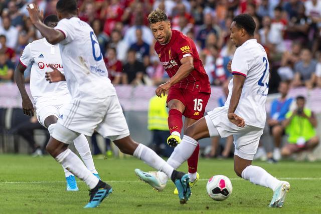 里昂击败波尔多，继续保持不败