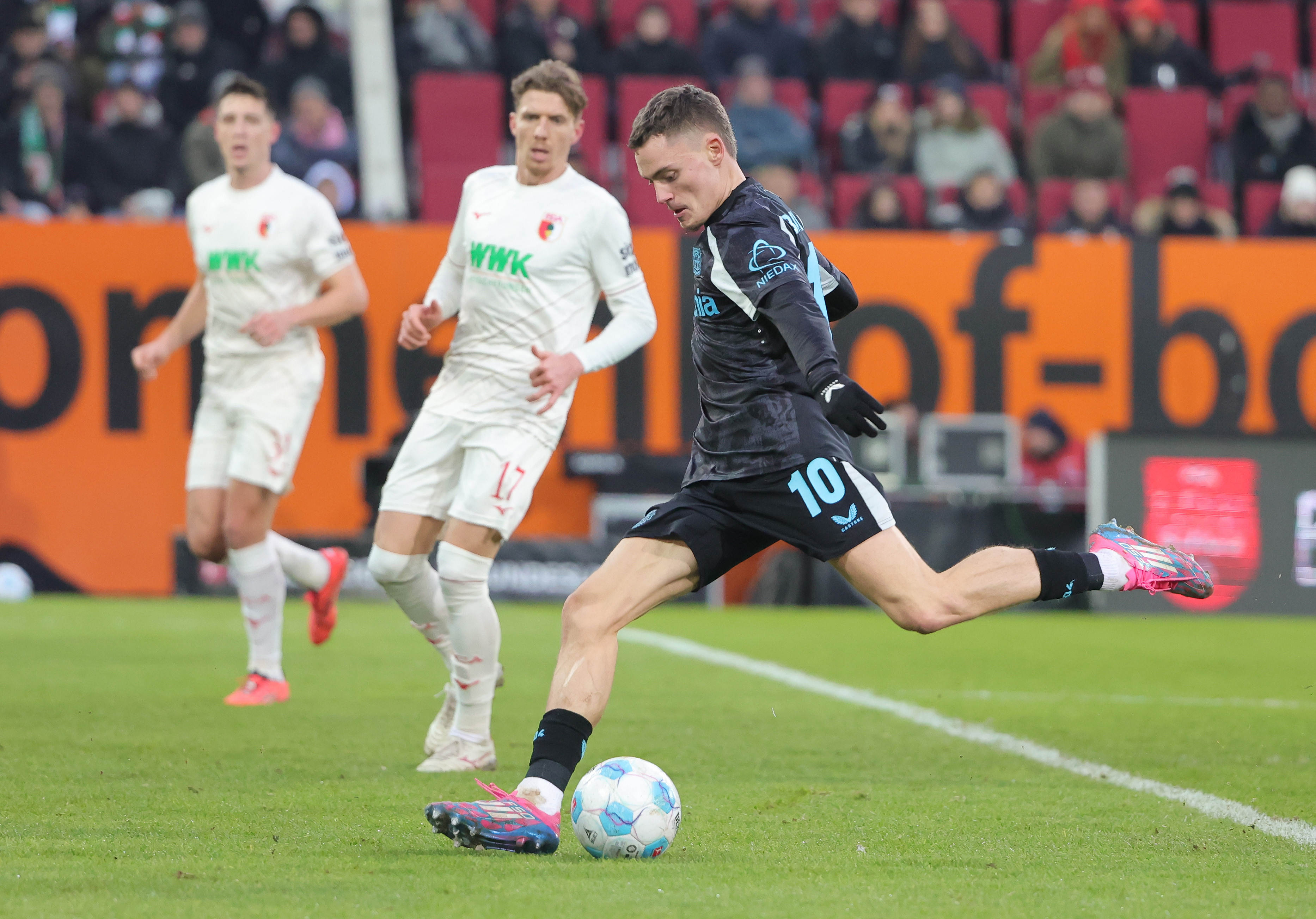 关于奥格斯堡力争主场取胜,保持稳定表现的信息 关于奥格斯堡力争主场取胜,保持稳定表现的信息