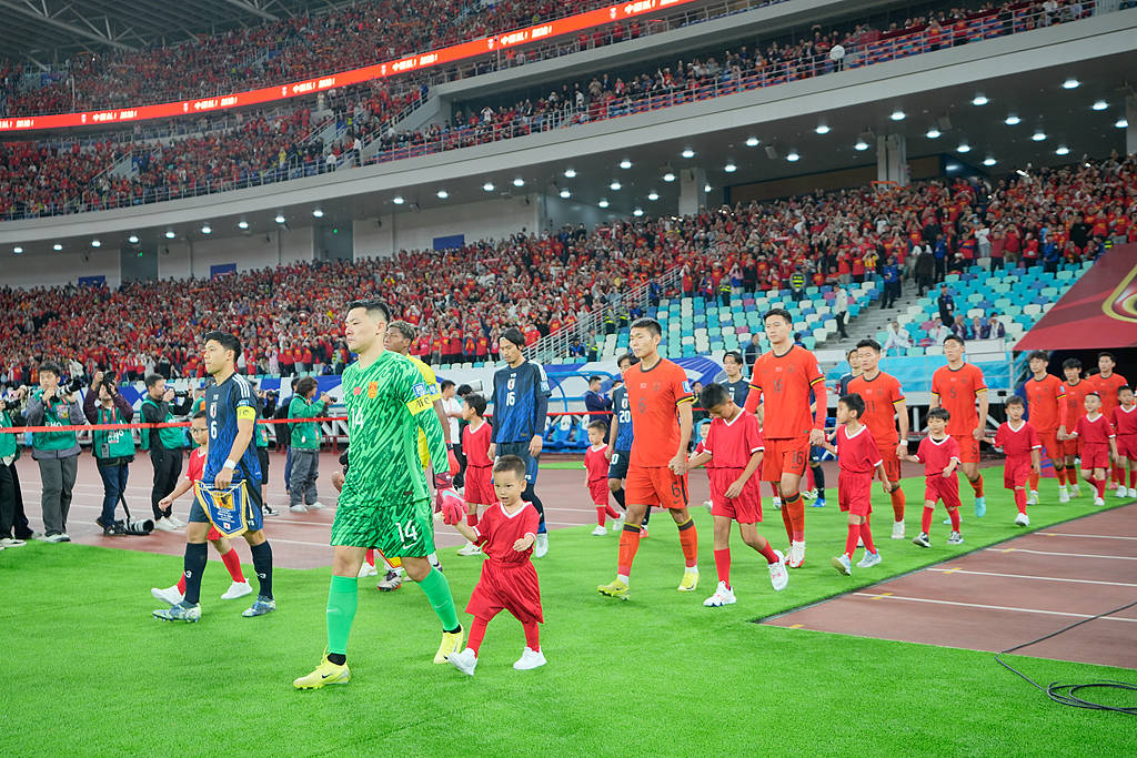 开云体育在线-法国足球联赛正面临挑战，解放国足