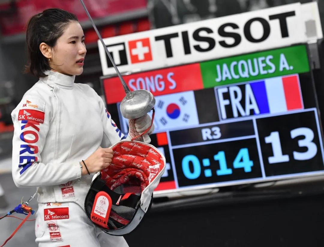 卢森堡射击选手稳定发挥,夺得金牌 卢森堡射击选手稳定发挥,夺得金牌