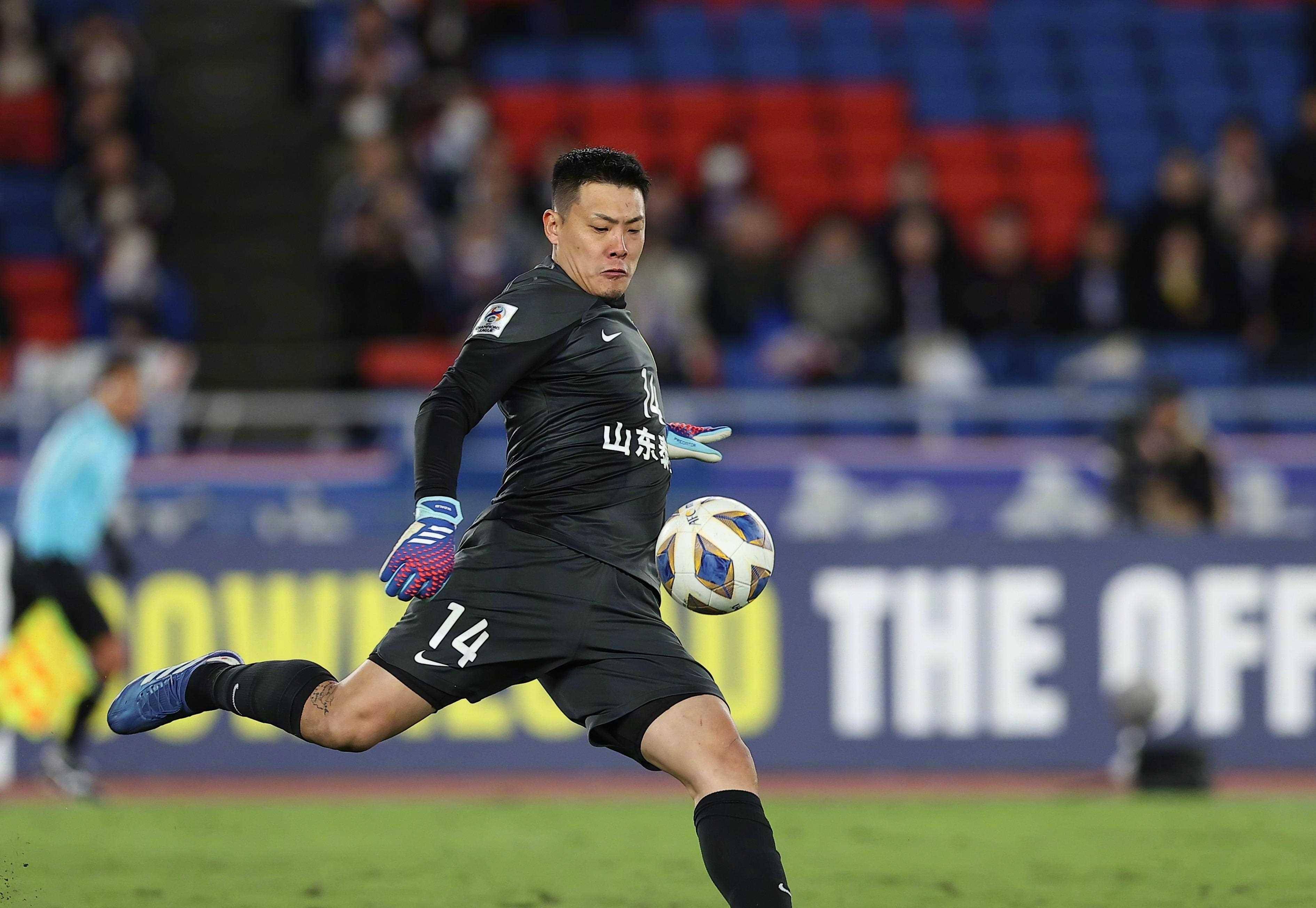 开云体育app-艰难比赛中取胜，球队展现不畏艰难的精神