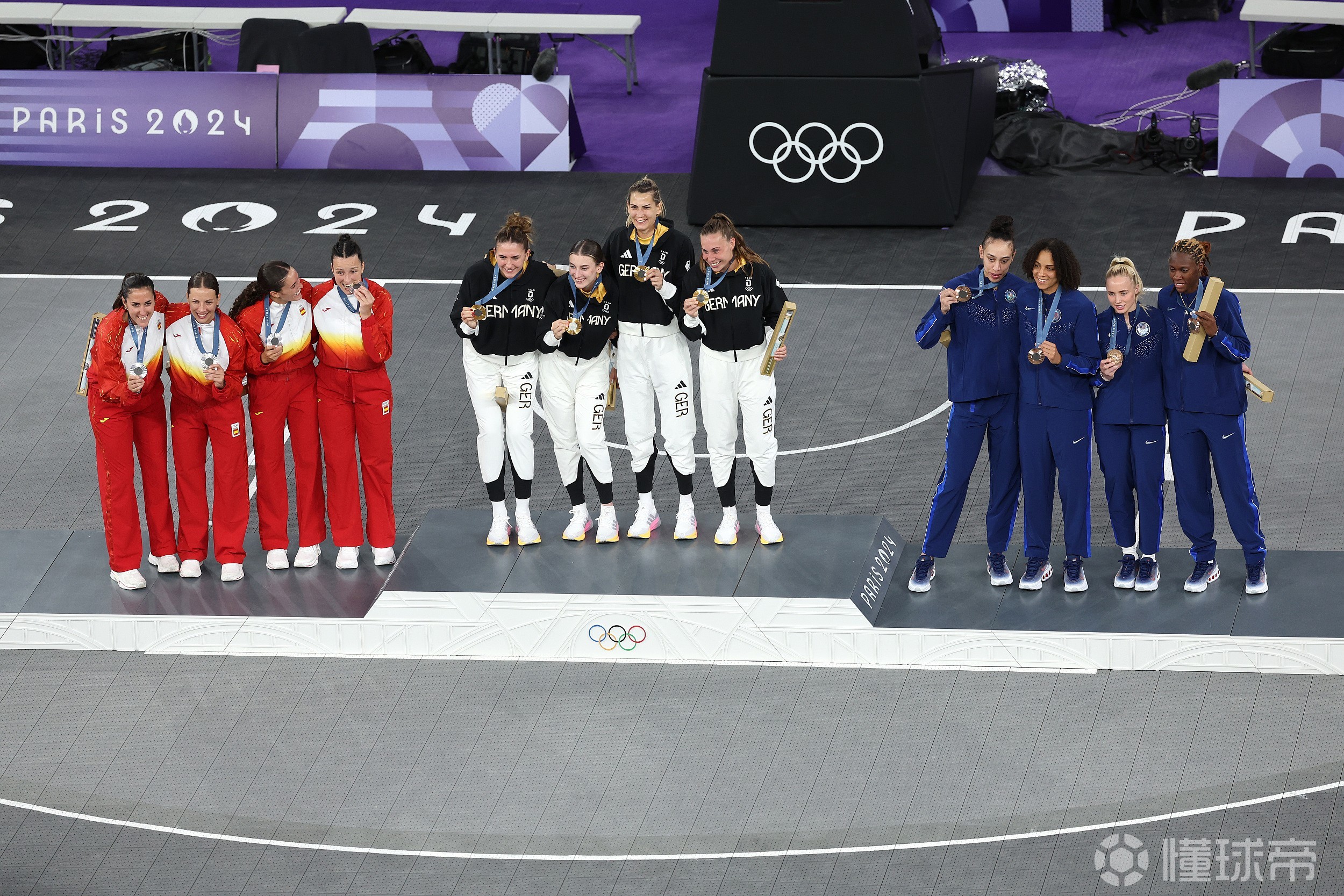 开云体育-瑞典女篮险胜美国，勇夺冠军