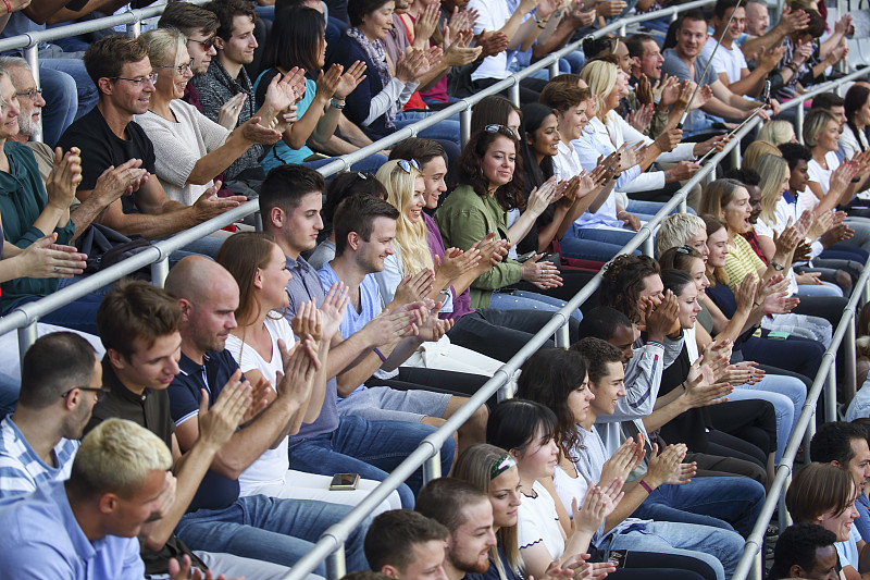 开云体育平台APP-关于赛场上球队各显神通，技艺高超震撼世界各国观众的信息