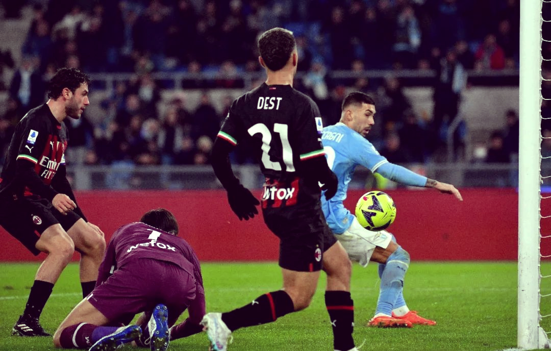 拉齐奥在客场惨败,提醒球员们要集中精力 拉齐奥在客场惨败,提醒球员们要集中精力