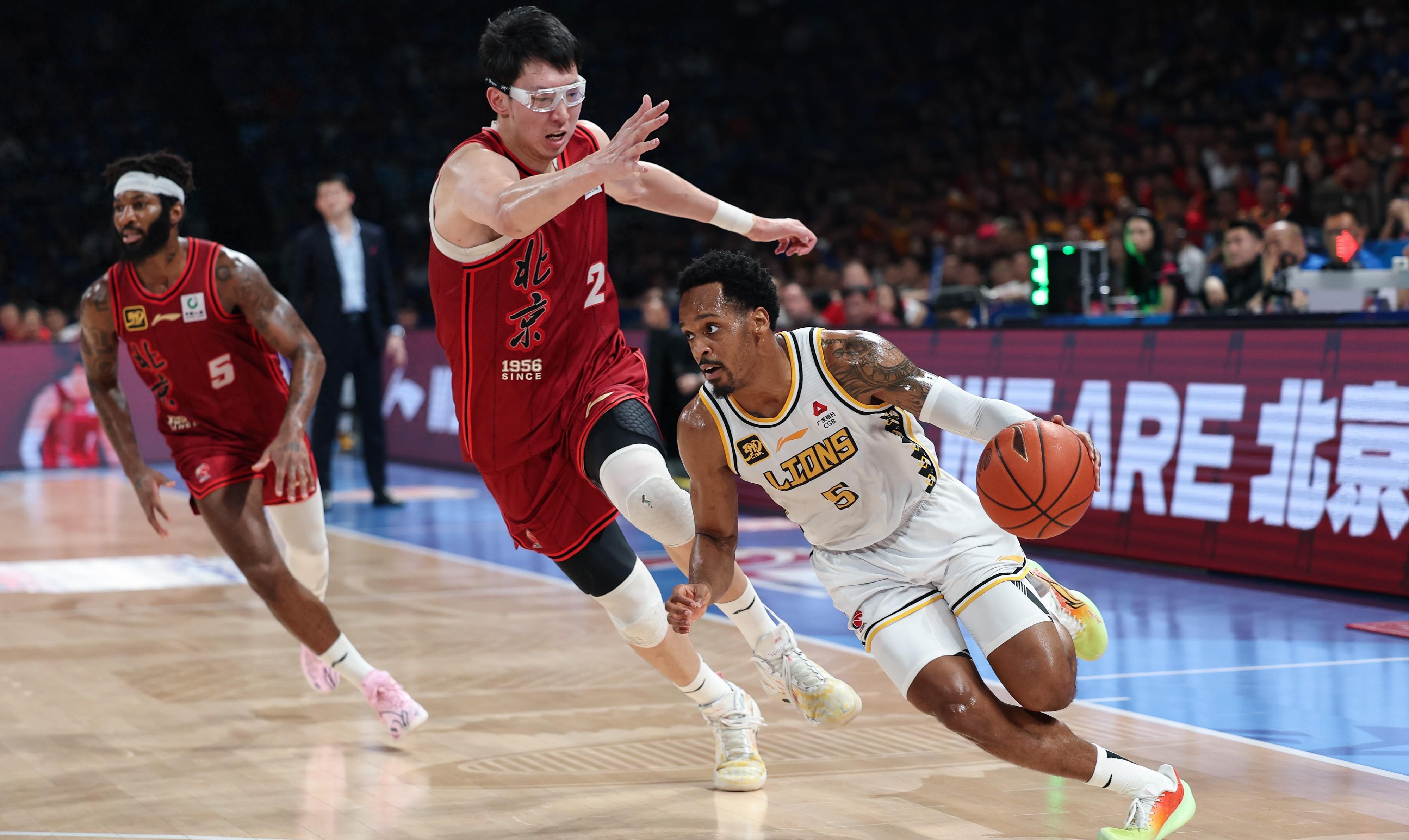 关于篮球总决赛卫冕冠军完胜,领跑全国球队的信息 关于篮球总决赛卫冕冠军完胜,领跑全国球队的信息