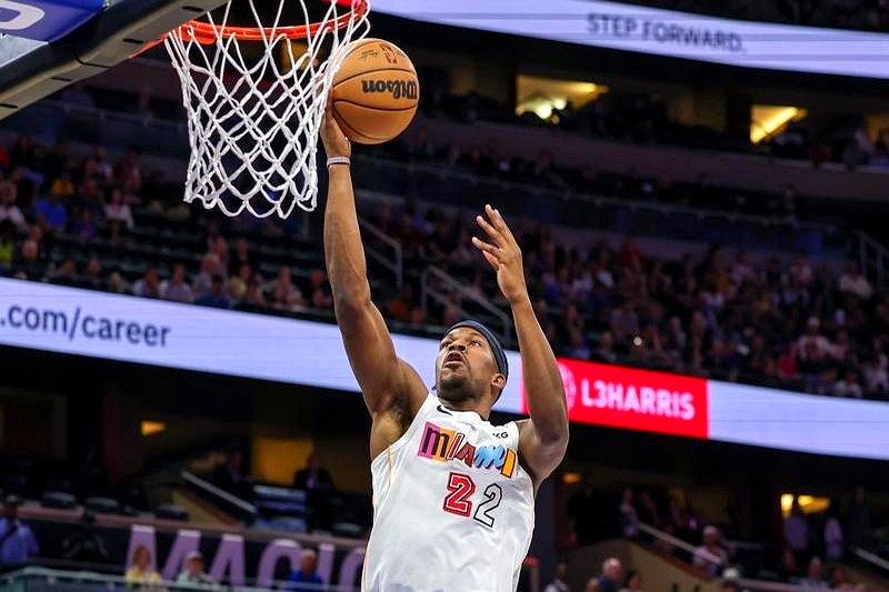 包含热火战术巧妙，队员擅长进攻融为一体的词条