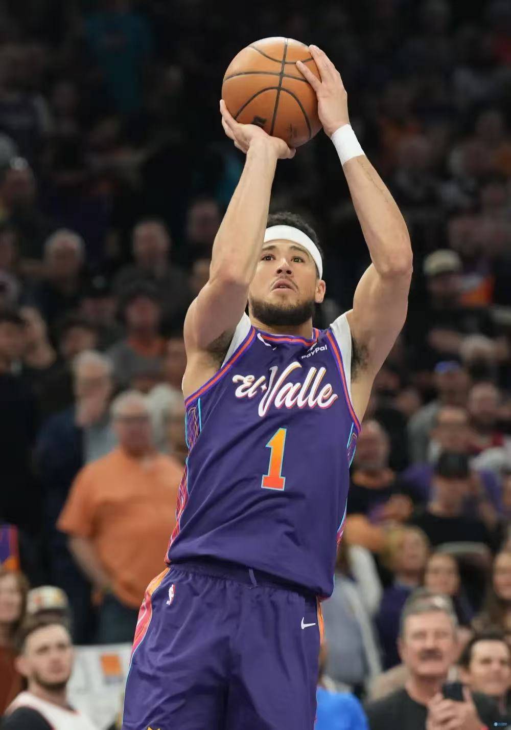 雄鹿B队横扫黄蜂,杜兰特高光表现的简单介绍 雄鹿B队横扫黄蜂,杜兰特高光表现的简单介绍