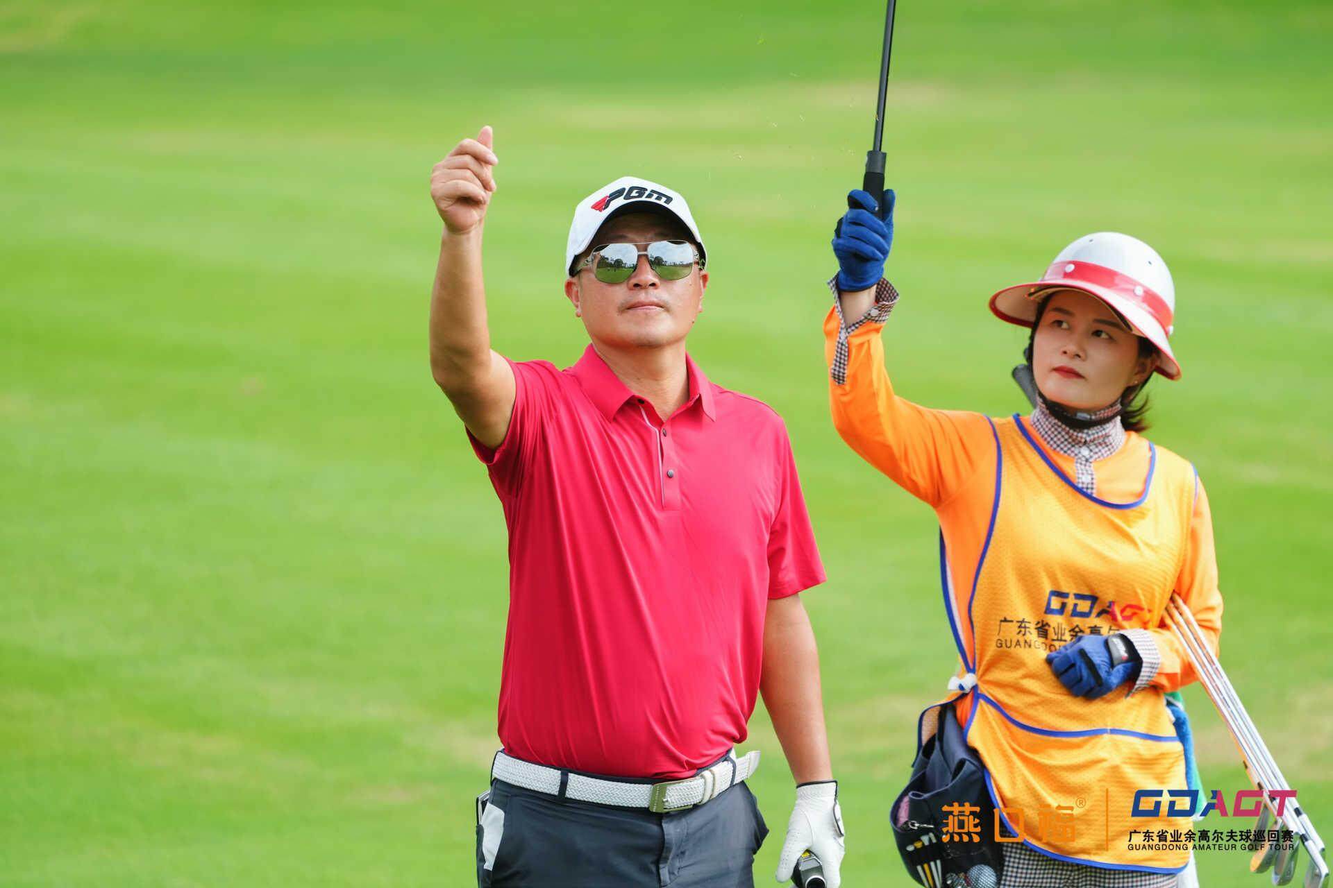 开云体育登录-高尔夫小组赛落幕,强队悉数晋级
