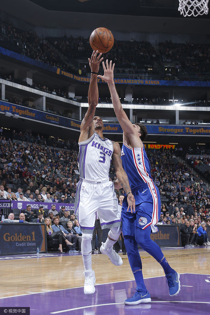 开云官网-国王客场告捷，德阿隆福克斯爆发