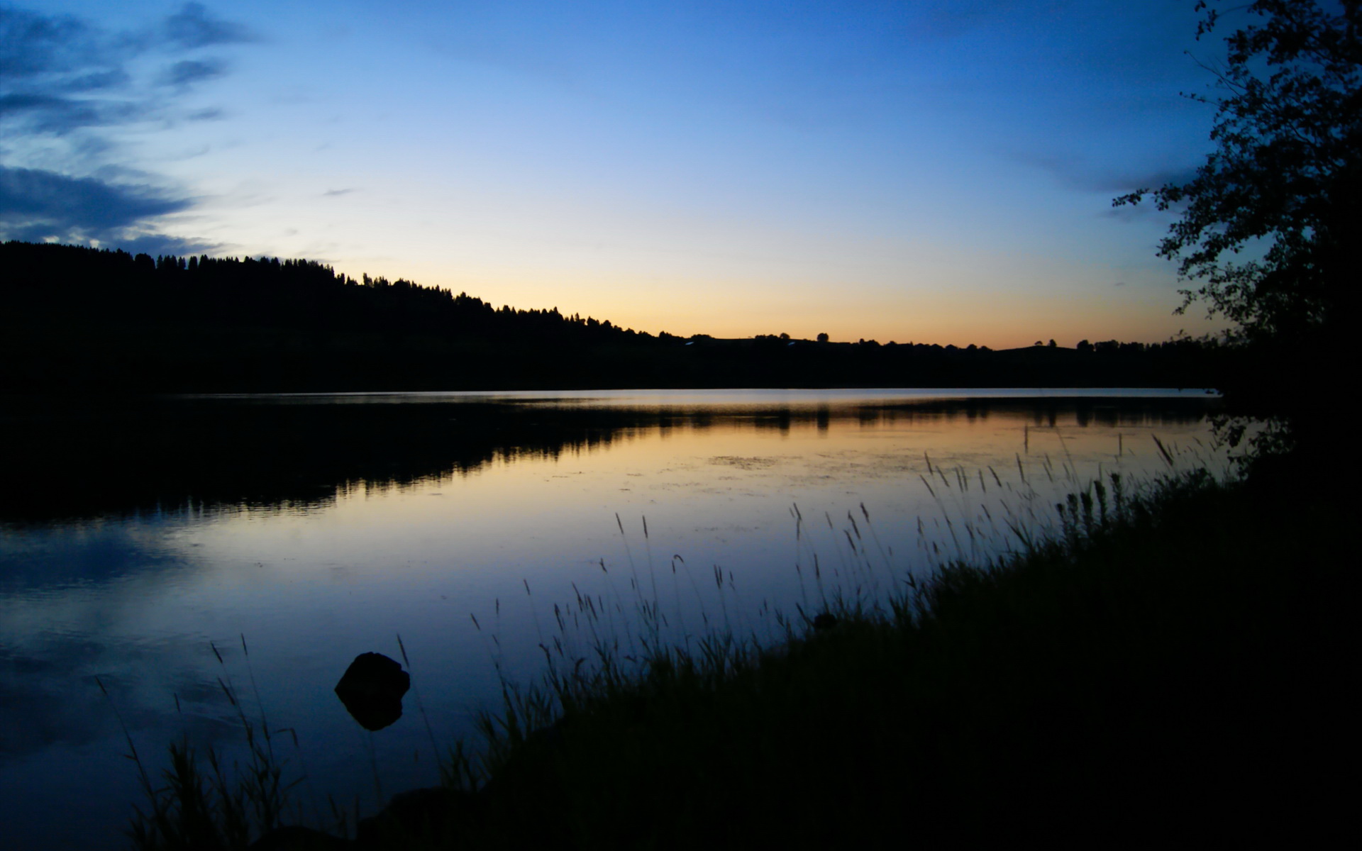 当奥地利精密战术遭遇西班牙野性美学，NBA季后赛的欧洲哲学决胜