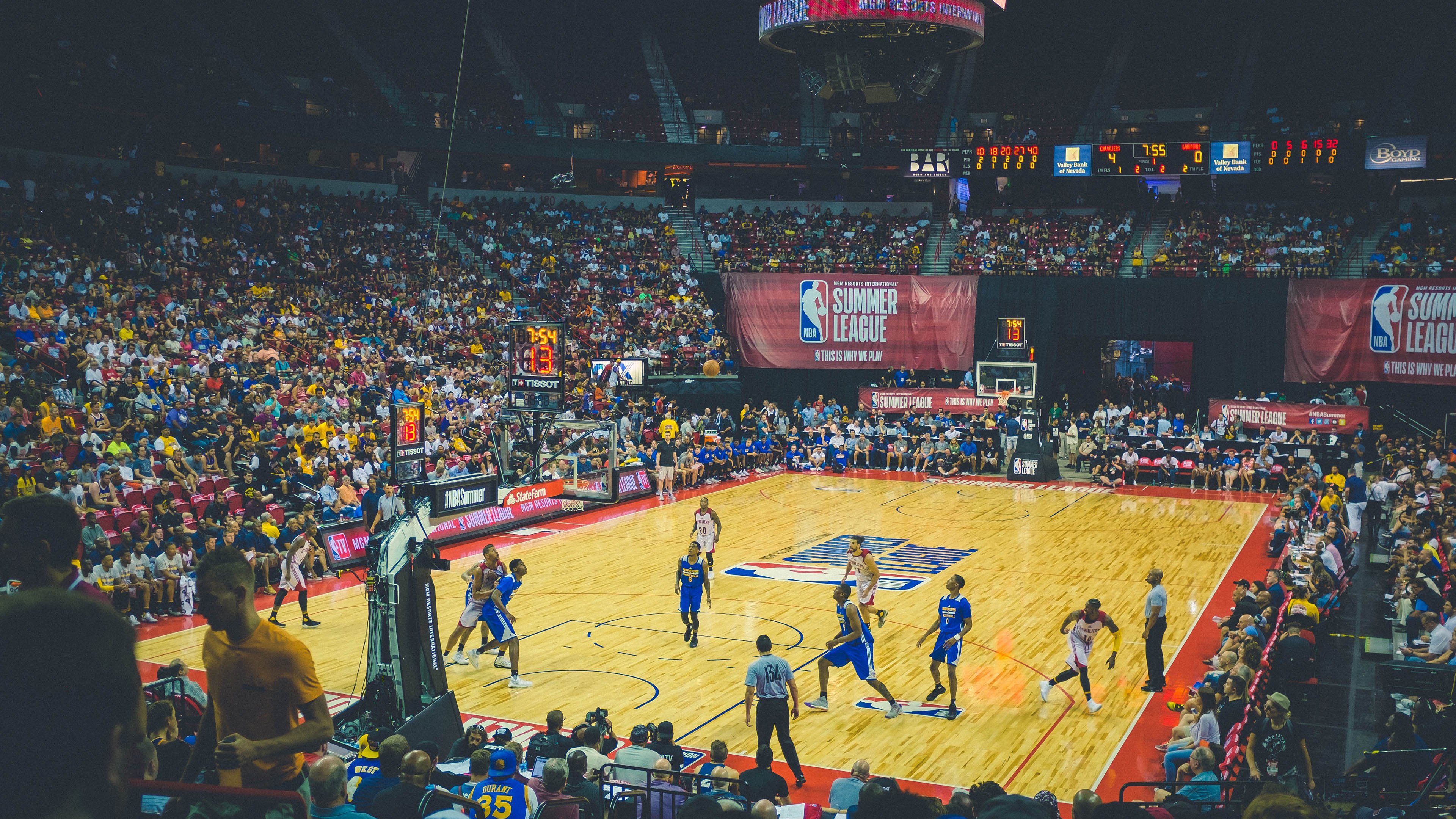 开云体育APP下载-2026世界杯焦点战，魔术巅峰对决，森林狼黯然出局