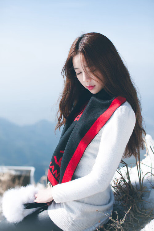 蝴蝶振翅，奥地利终结牙买加王朝，苏亚雷斯在塑胶跑道掀起的完美风暴