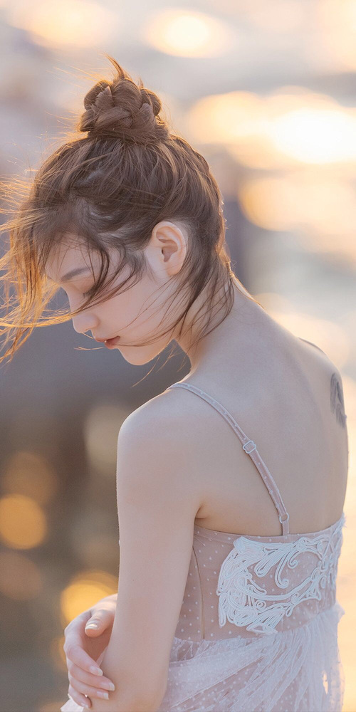 从冰原到舞台中央，当维京战吼吞没黄色潜水艇，阿圭罗在风暴眼中加冕